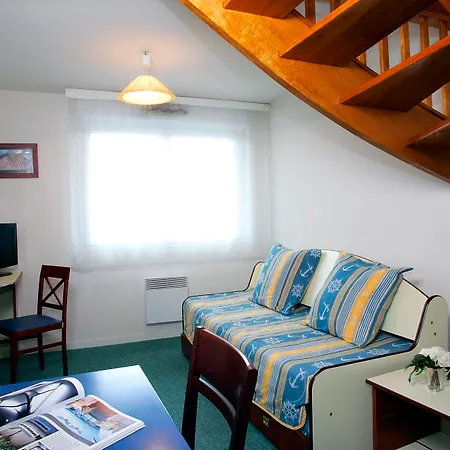 Apart Otel Appart'city Saint-gregoire 2*